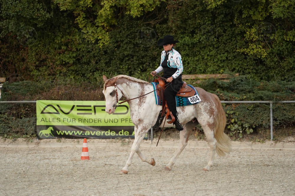 s_A_907037.JPG